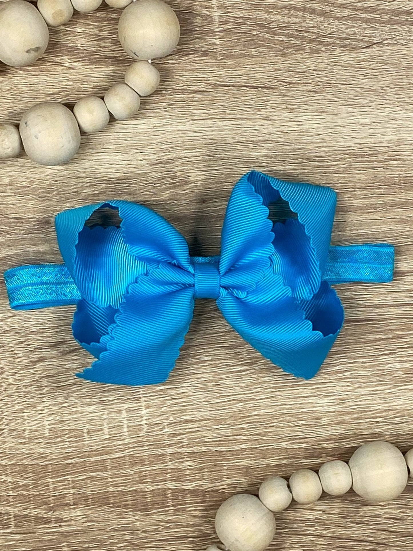 Classic Scalloped Bows - Alligator Clip - 4.5"