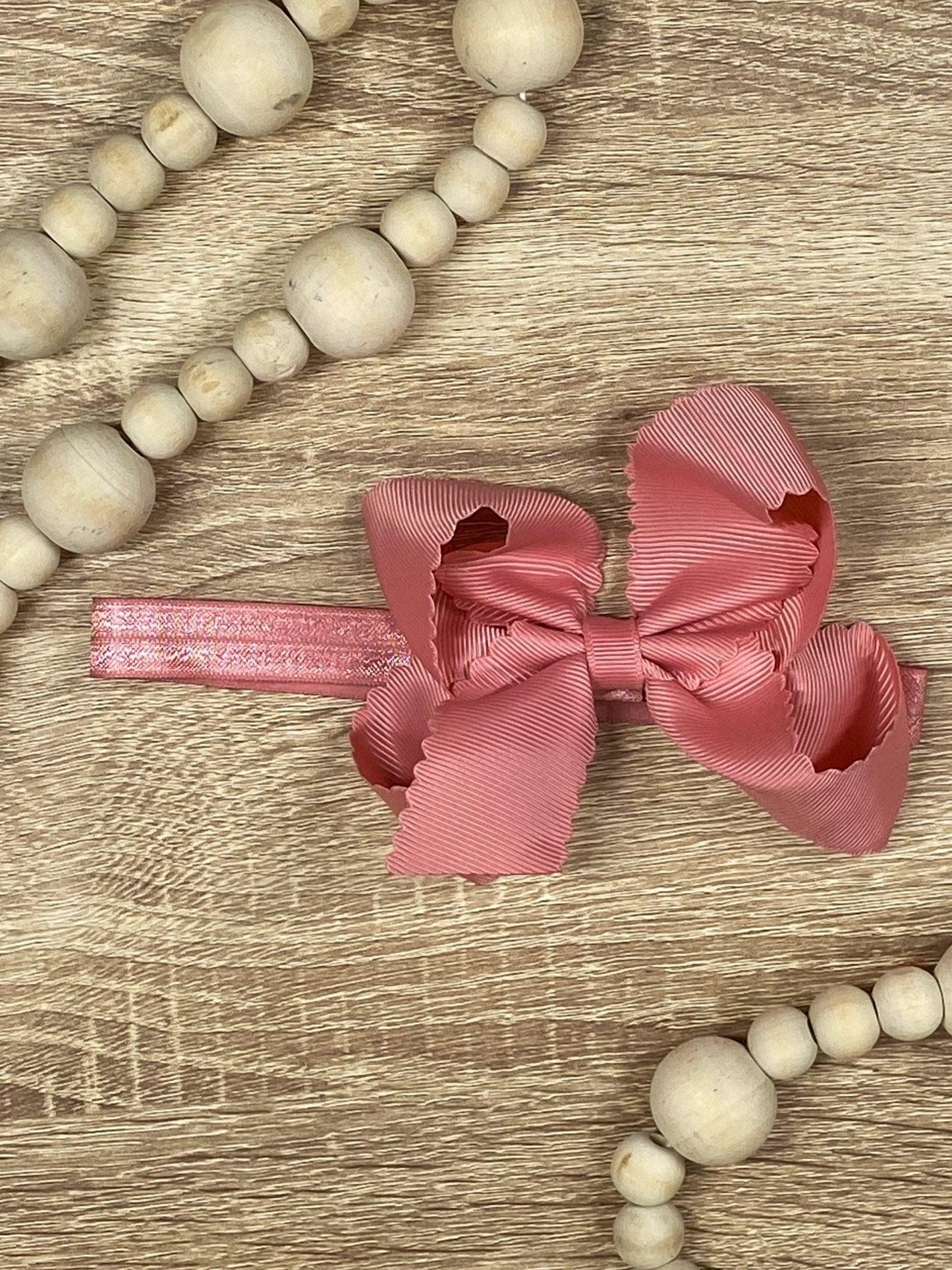Classic Scalloped Bows - Alligator Clip - 4.5"