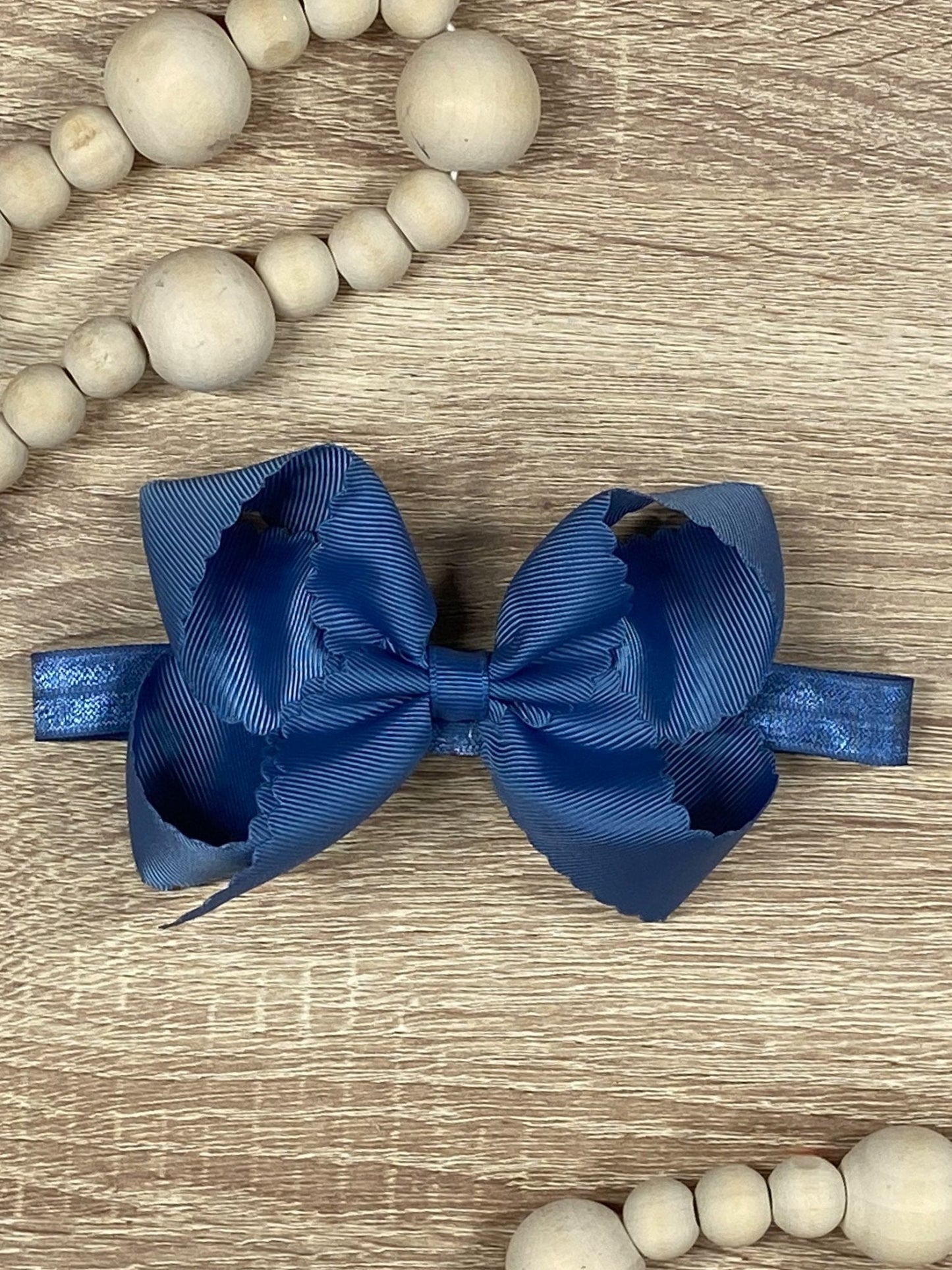Classic Scalloped Bows - Alligator Clip - 4.5"