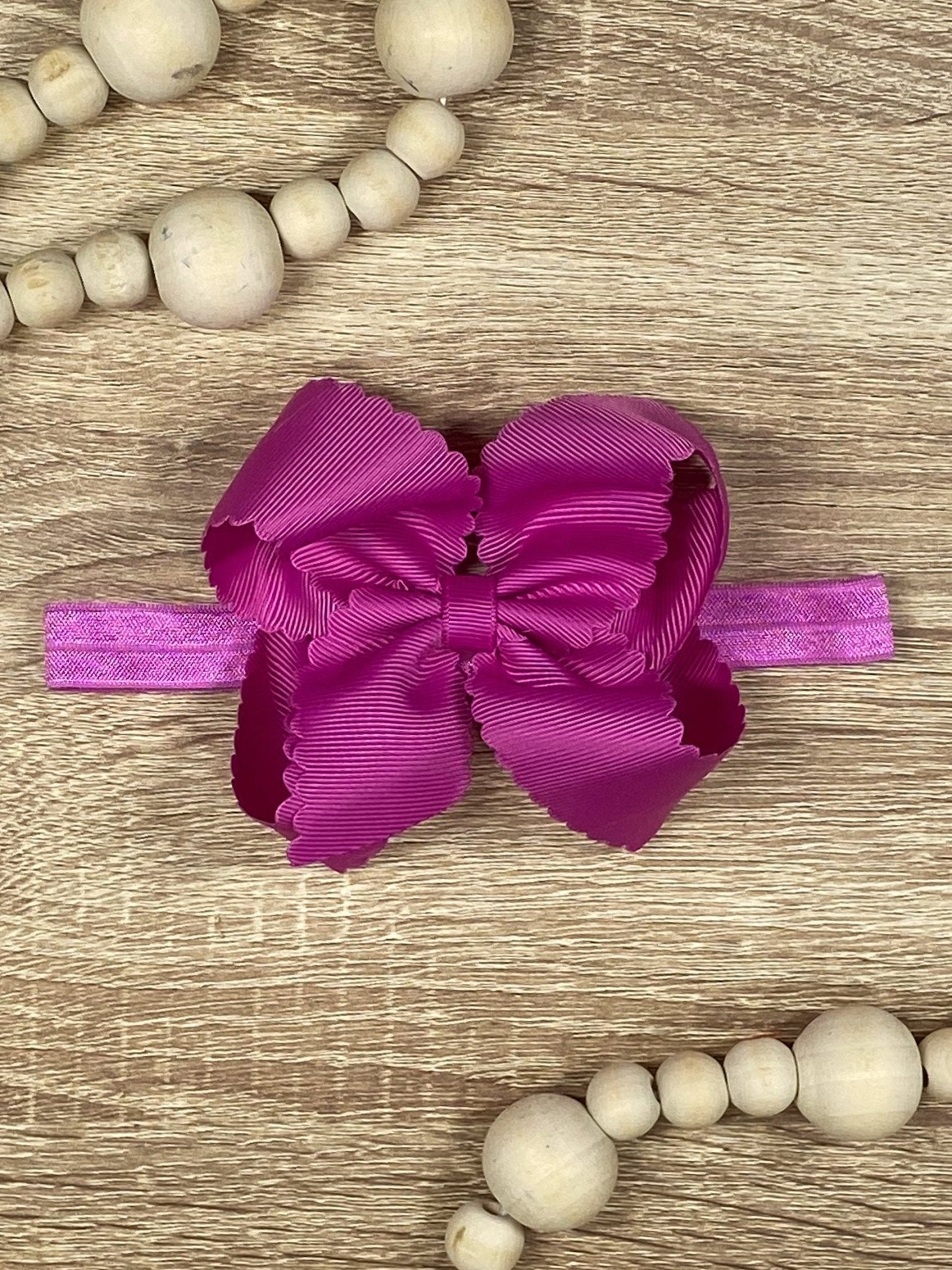 Classic Scalloped Bows - Alligator Clip - 4.5"