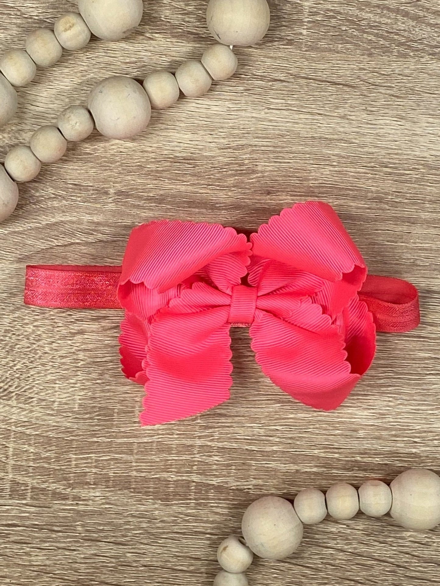 Classic Scalloped Bows - Alligator Clip - 4.5"