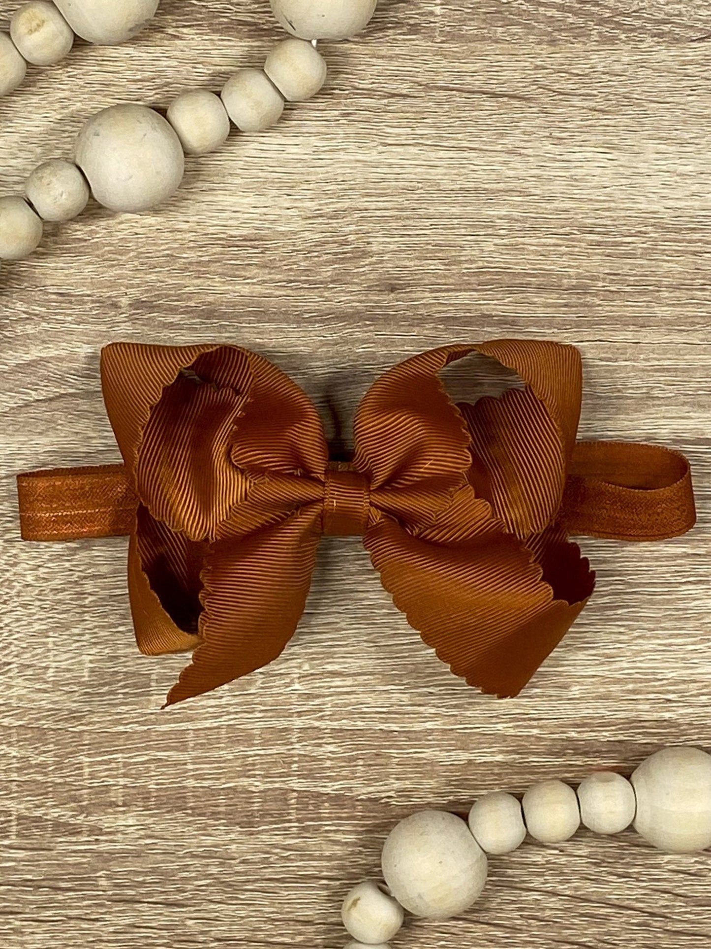 Classic Scalloped Bows - Alligator Clip - 4.5"