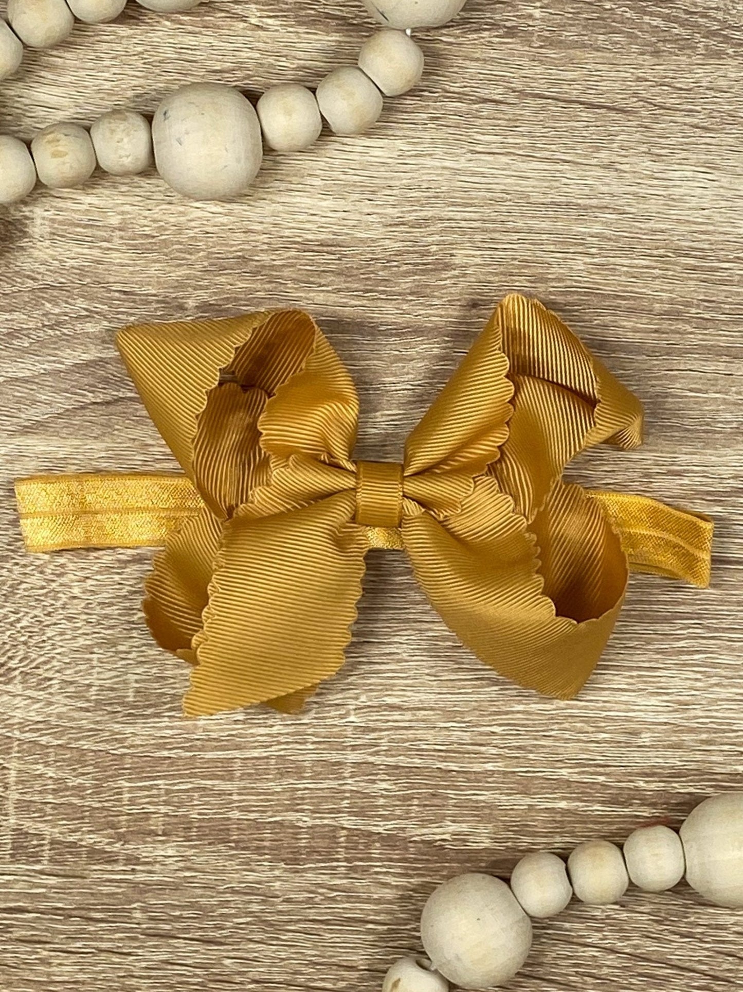 Classic Scalloped Bows - Alligator Clip - 4.5"