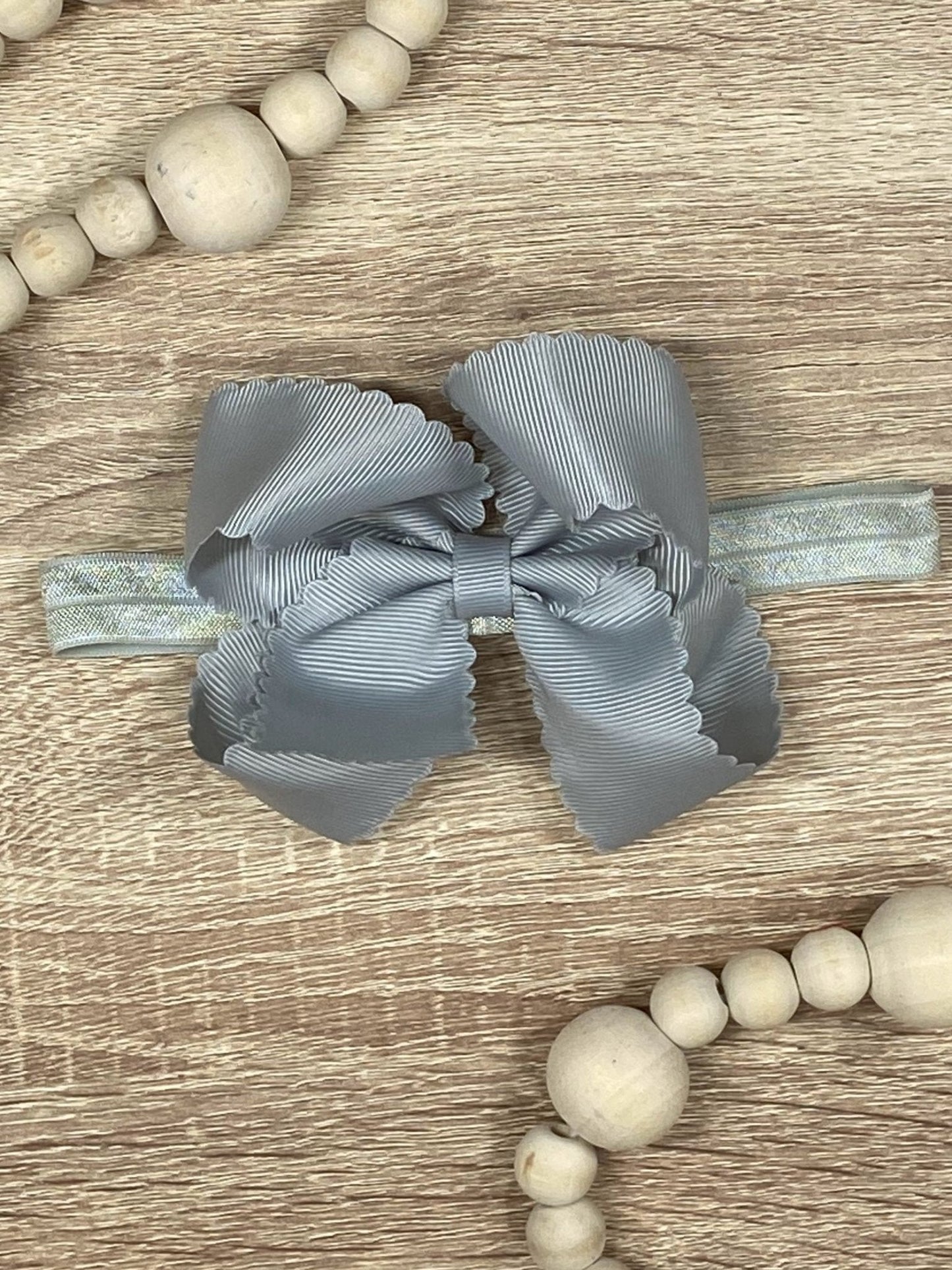 Classic Scalloped Bows - Alligator Clip - 4.5"