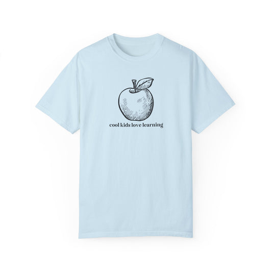 Cool Kids Love Learning Tee