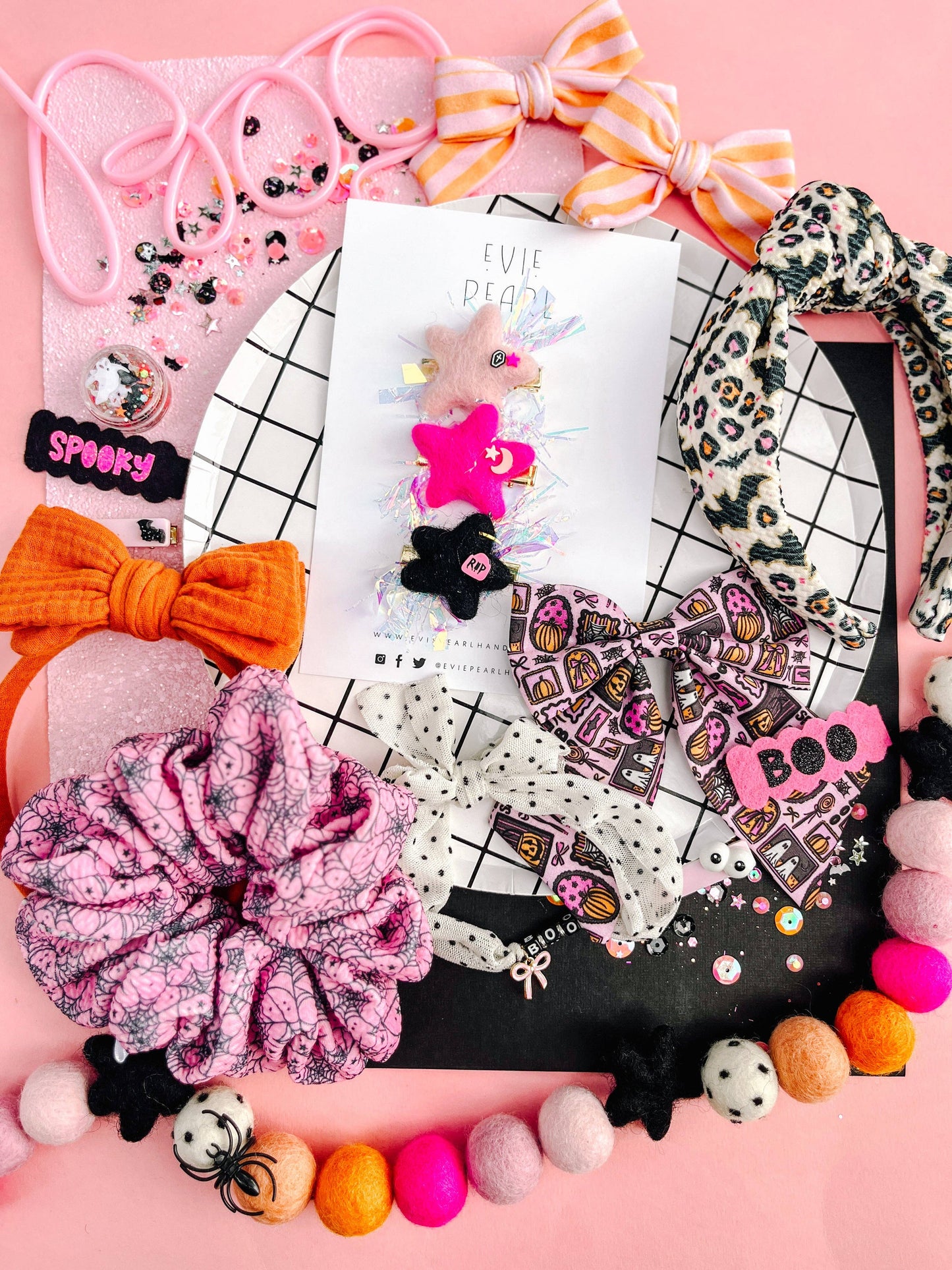 Ghost Pumpkin Frames Medium Sailor Bow
