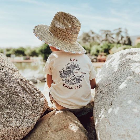 100% ORGANIC COTTON DOPE THREADS SWELL DAYS TEE