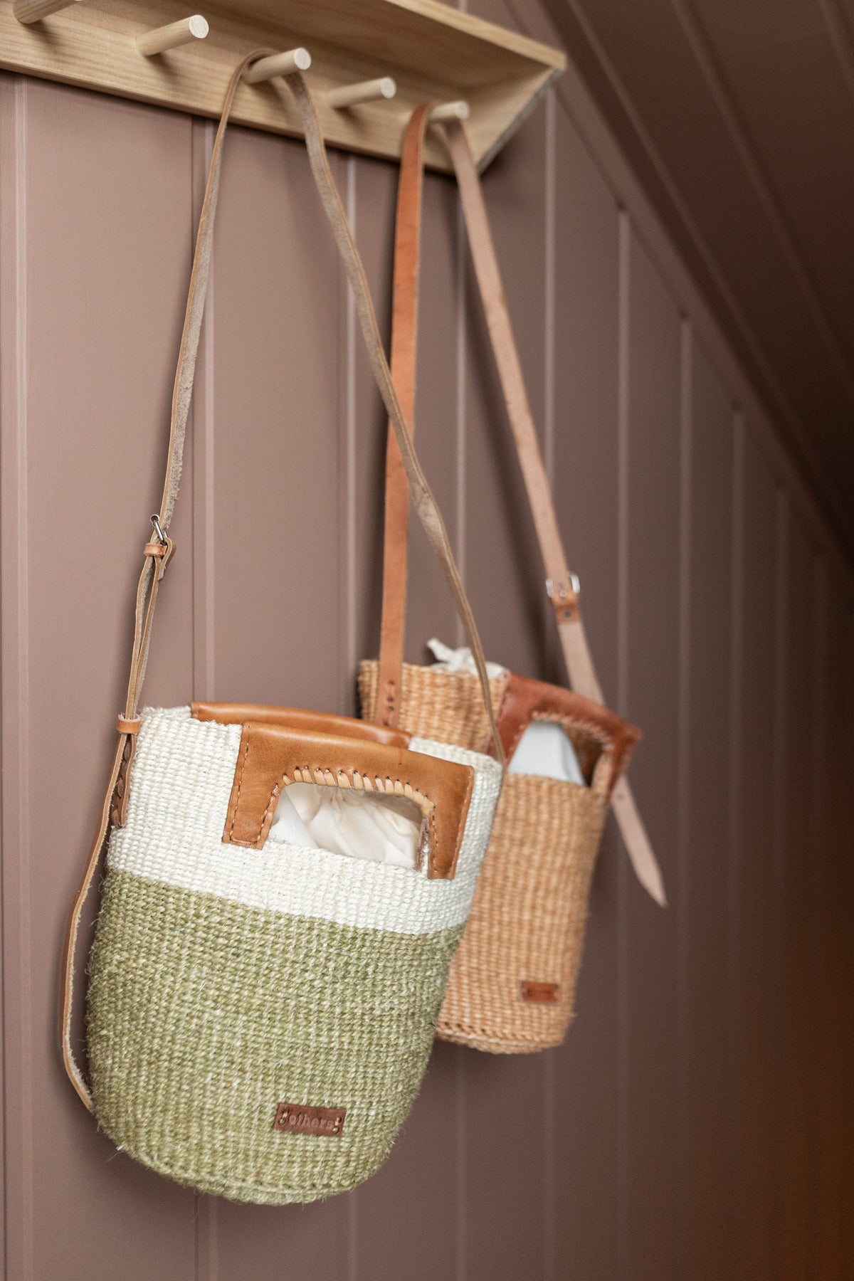 Others Crossbody Bag - Green