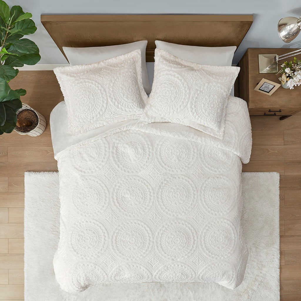 Full/Queen Embroidered Medallion Faux Fur Ultra Plush Comforter Mini Set