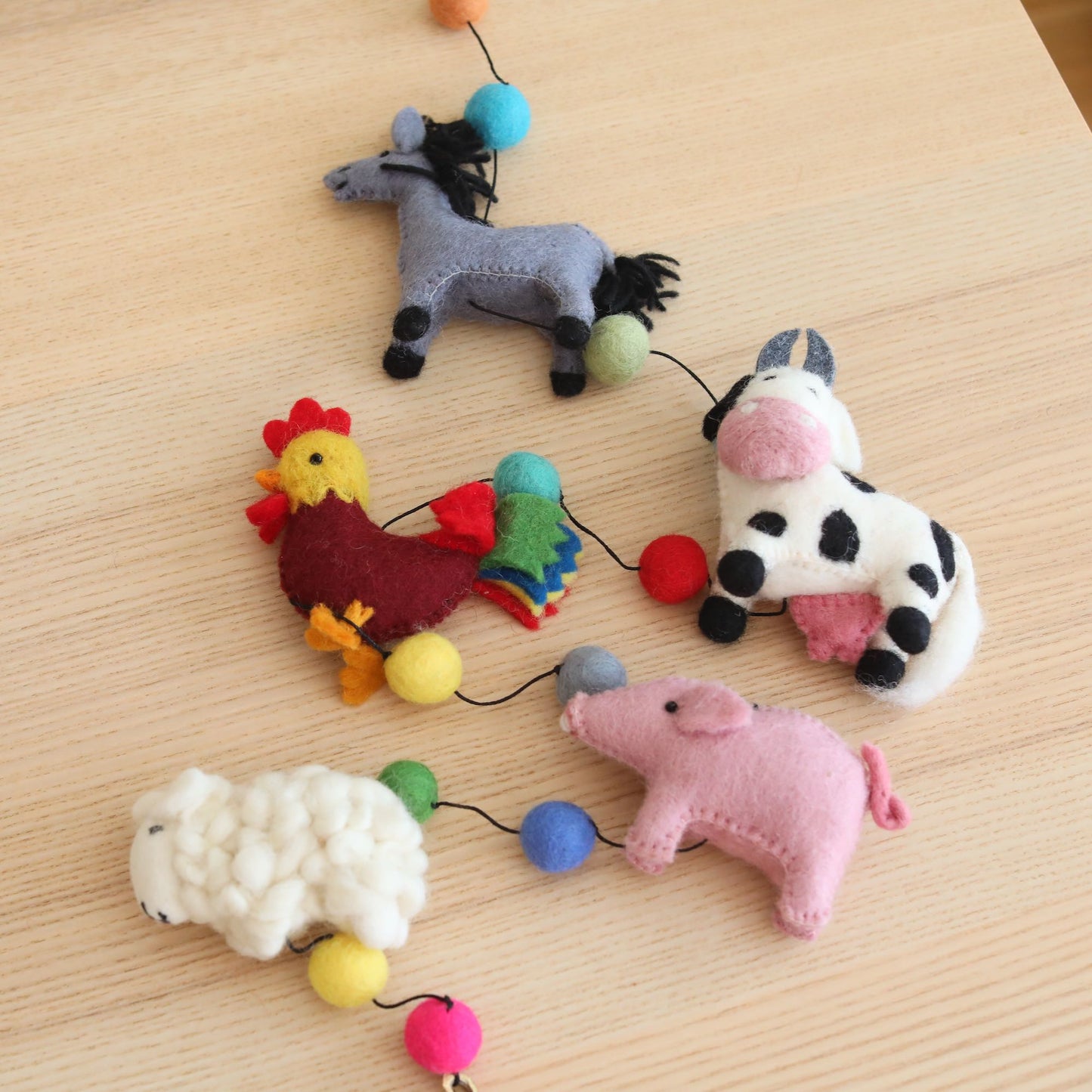 Felt Farmland Animal Garland