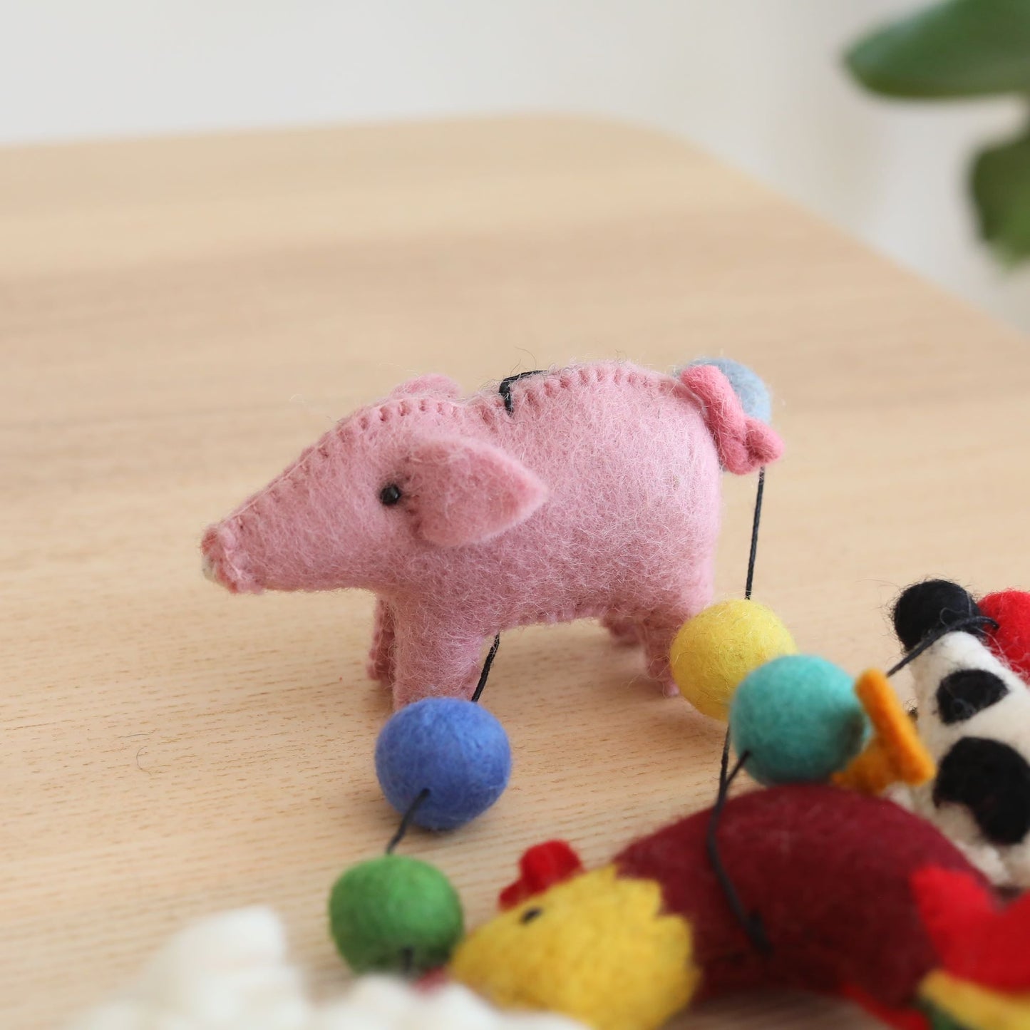 Felt Farmland Animal Garland