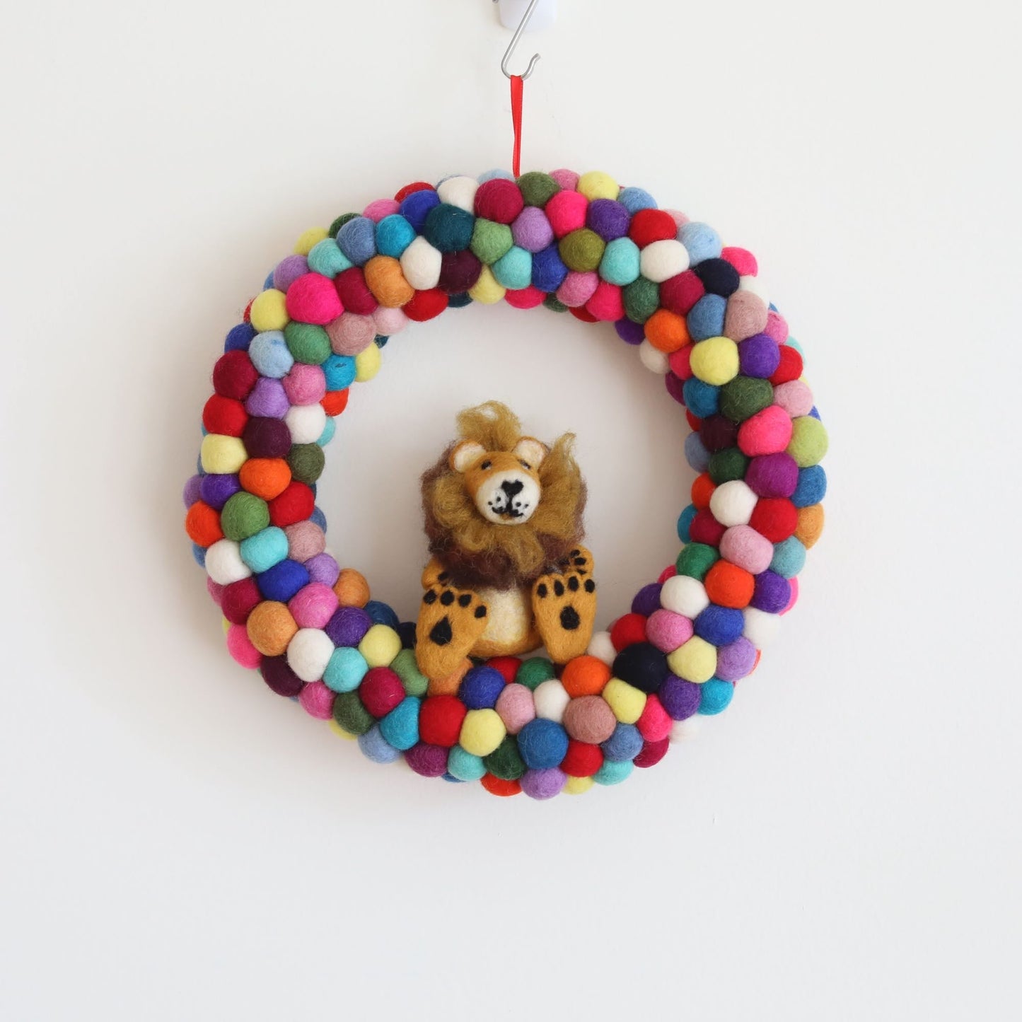 Felt Christmas Wreath - Pompom Balls / Rainbow