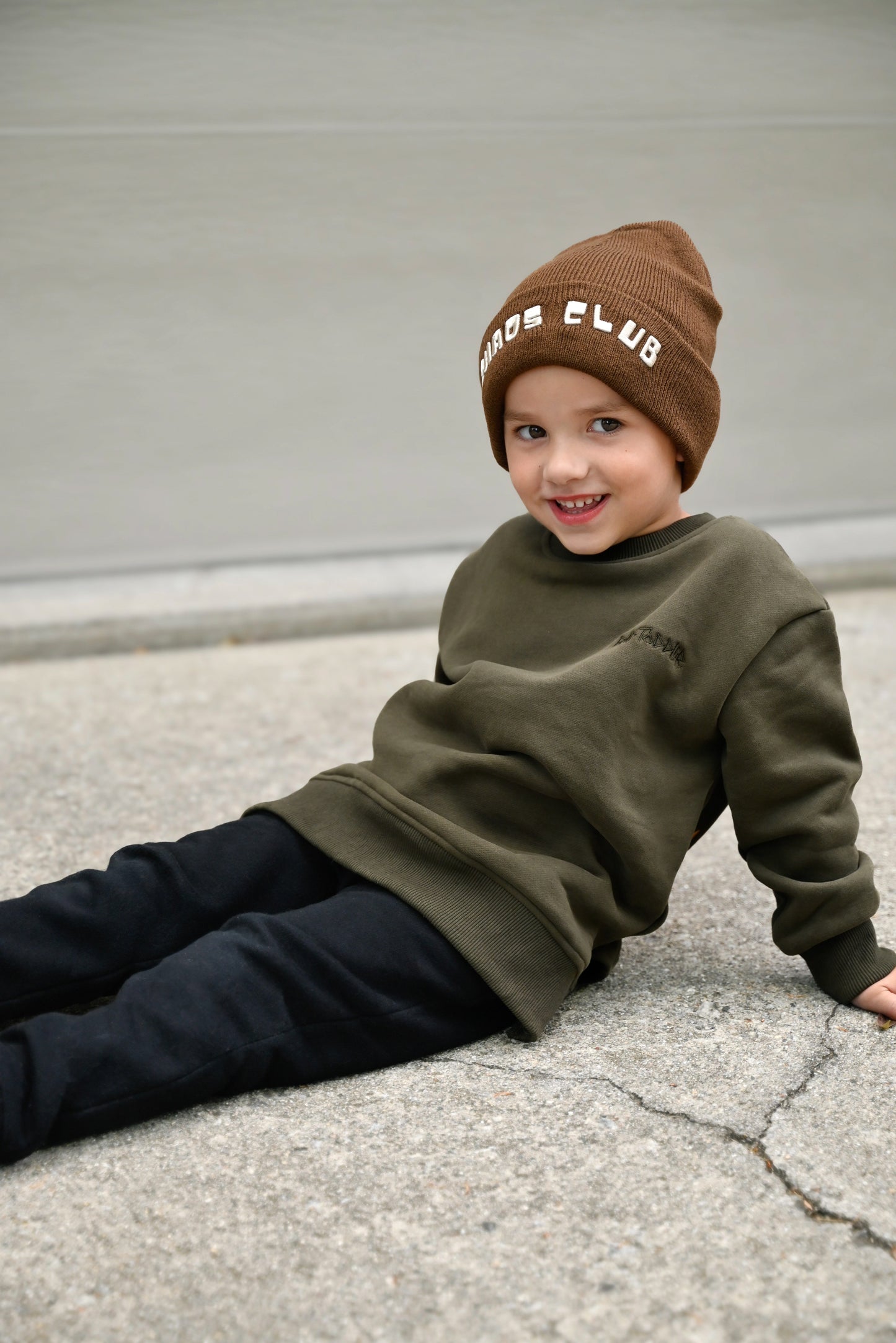 FLAMING FAST CREWNECK