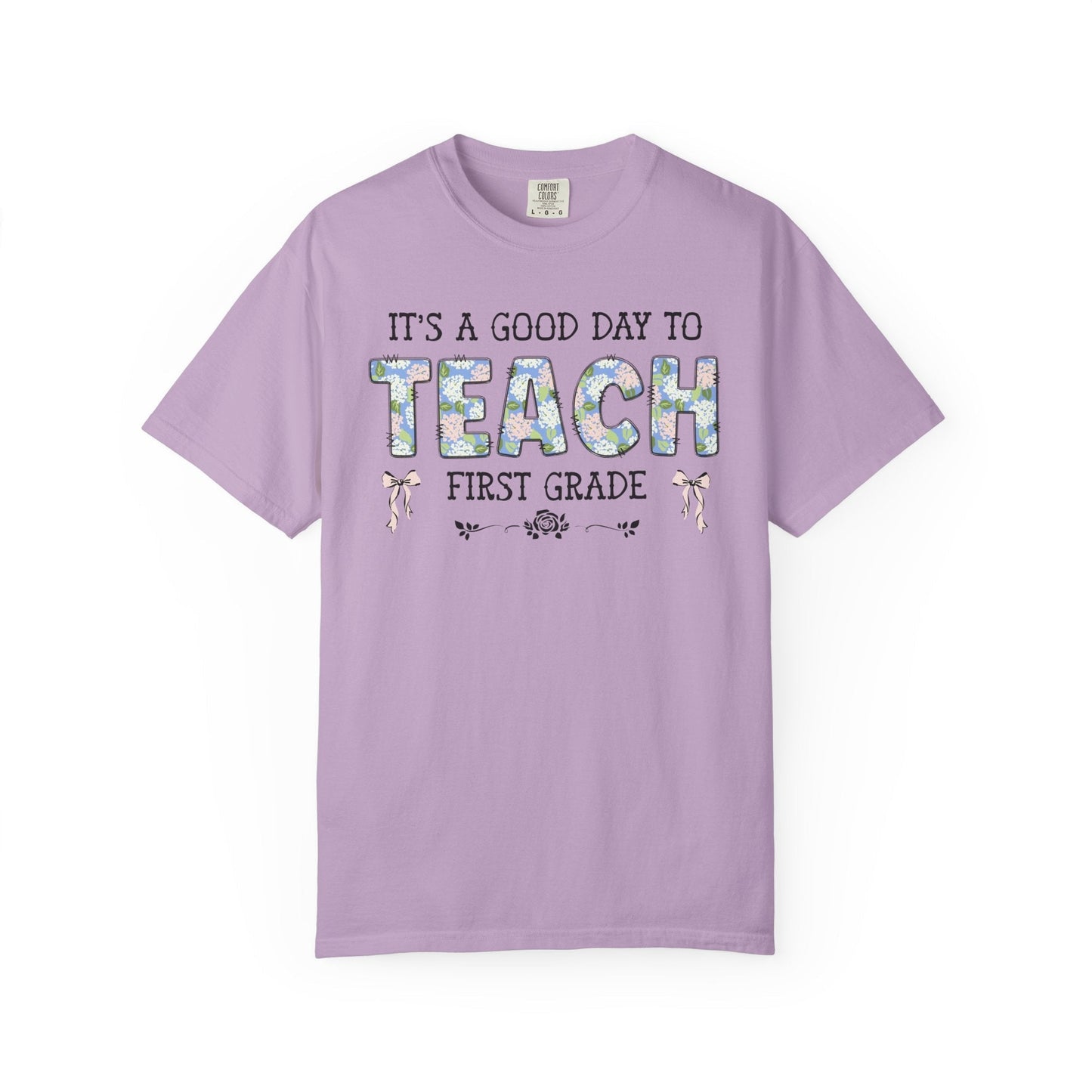 Floral First Grade Teacher Tee