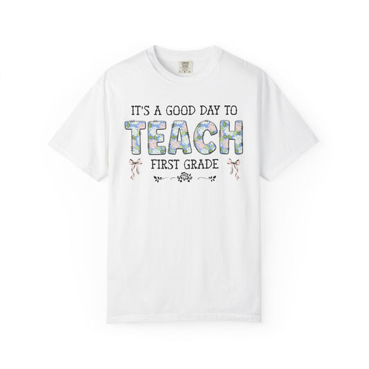 Floral First Grade Teacher Tee