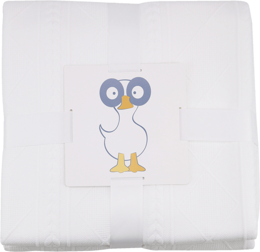 White 50" x 60" Full Size Knit Throw