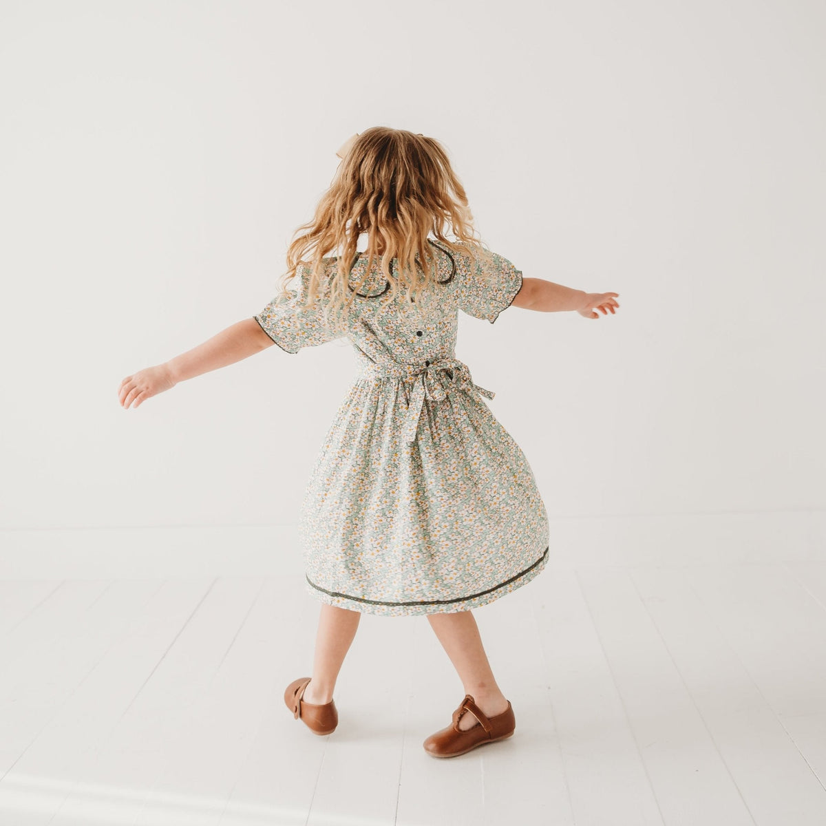 Green Floral Printed Dress with Lace Detail