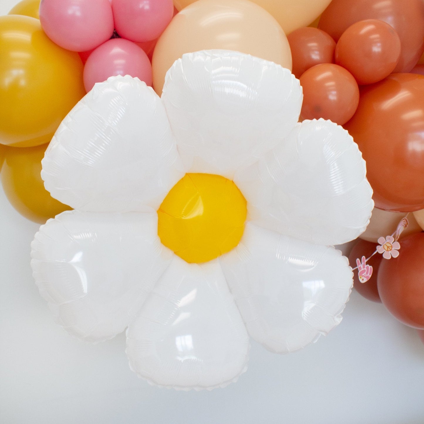 Groovy Daisy Foil Balloon – 28" | Retro Party Décor