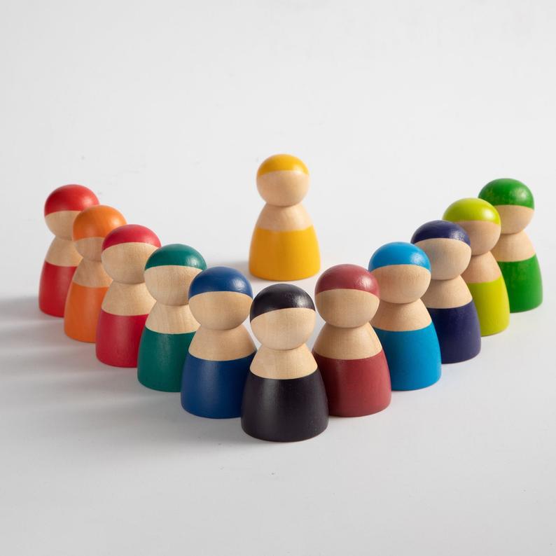 12-Piece Rainbow Wooden Peg Dolls – Primary Color