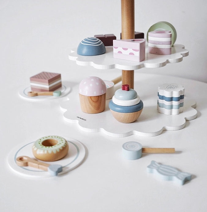 22-Piece Cake Pop Shop Wooden Pretend Dessert Bakery Play Set