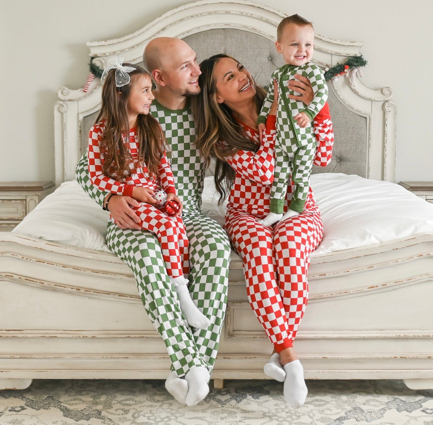 RUDOLPH CHECKERS WOMEN’S DREAM TOP