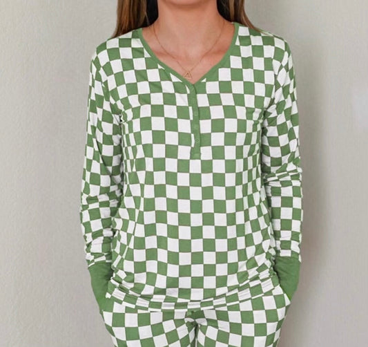GRINCH CHECKERS WOMEN’S DREAM TOP