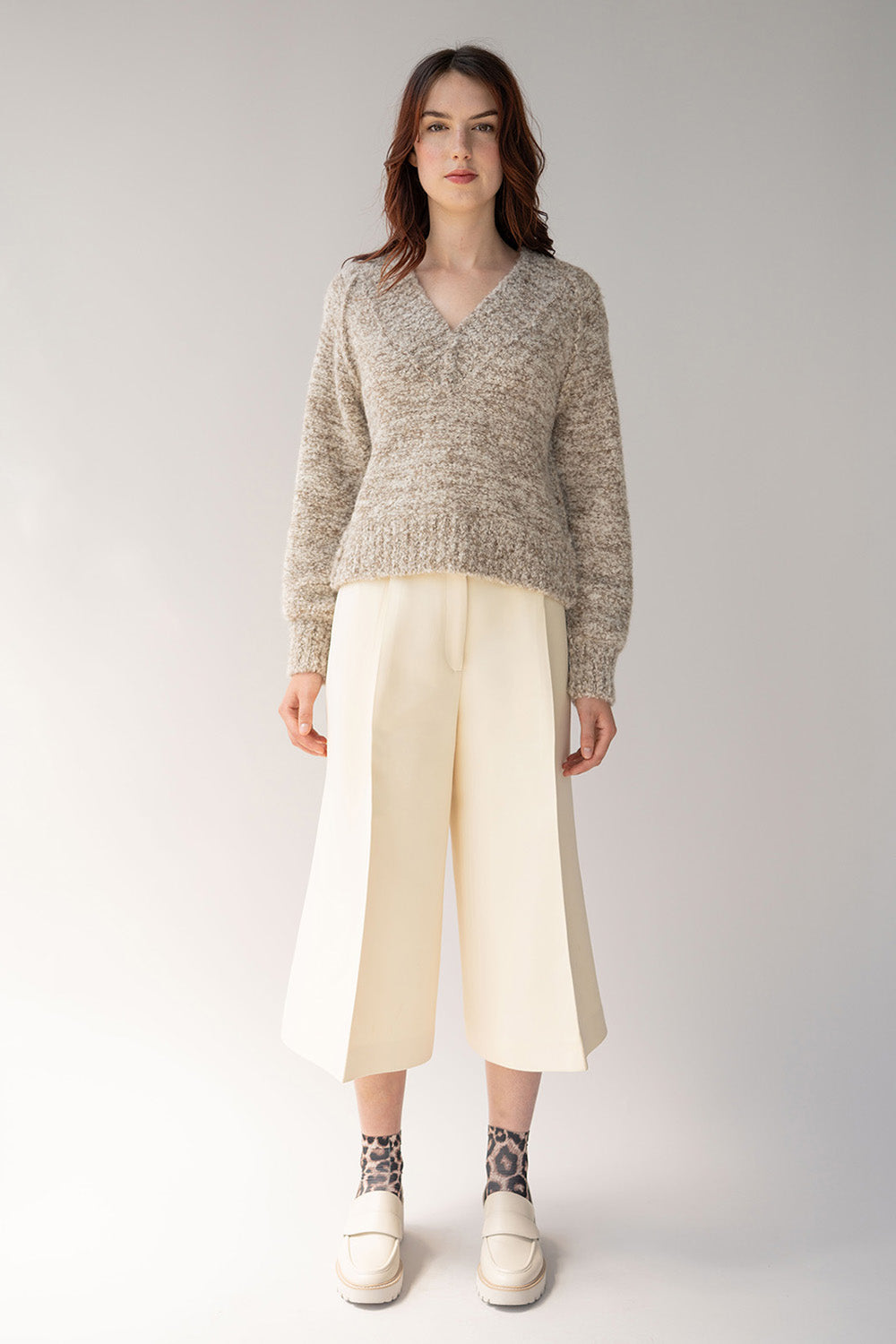 V Neck Boucle Pullover - Oatmeal