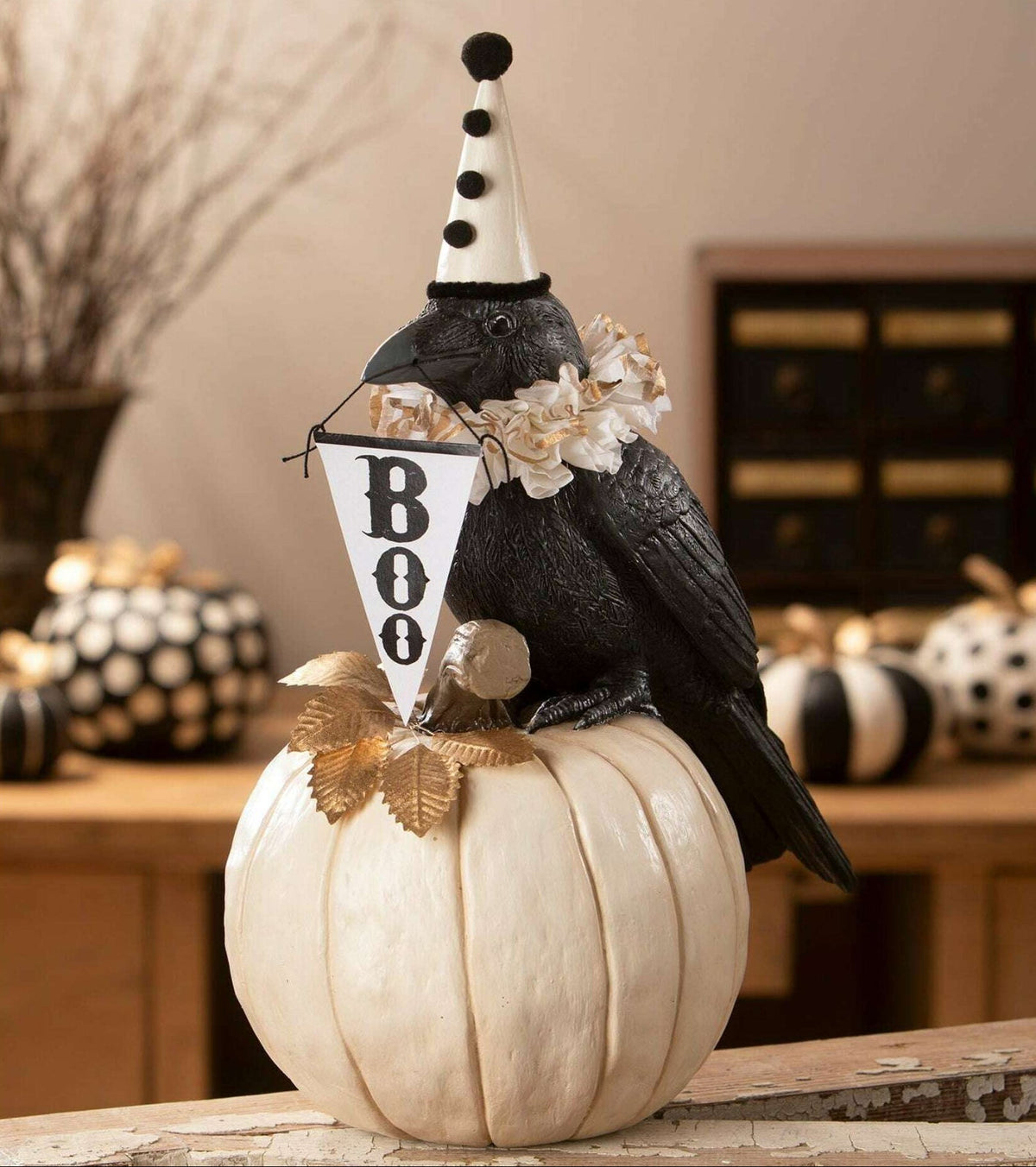 Midnight Messenger Crow | Halloween Decor | Bethany Lowe