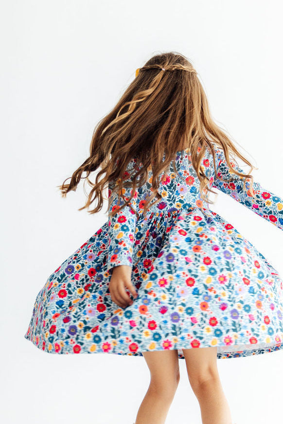 Vintage Floral Long Sleeved Pocket Twirl Dress