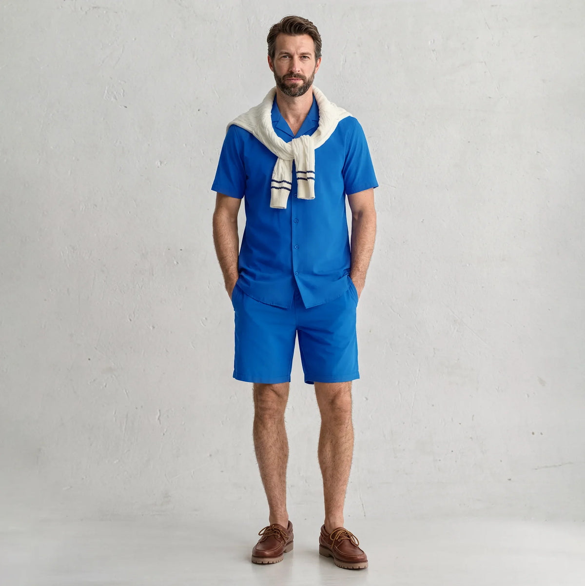 Men’s Short Sleeve Tailored Fit Button-Down Shirt – Ocean Blue
