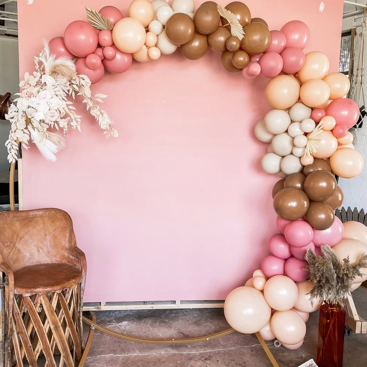 Premium Mocha Latex Balloon Cluster (5", 11” and 17”)