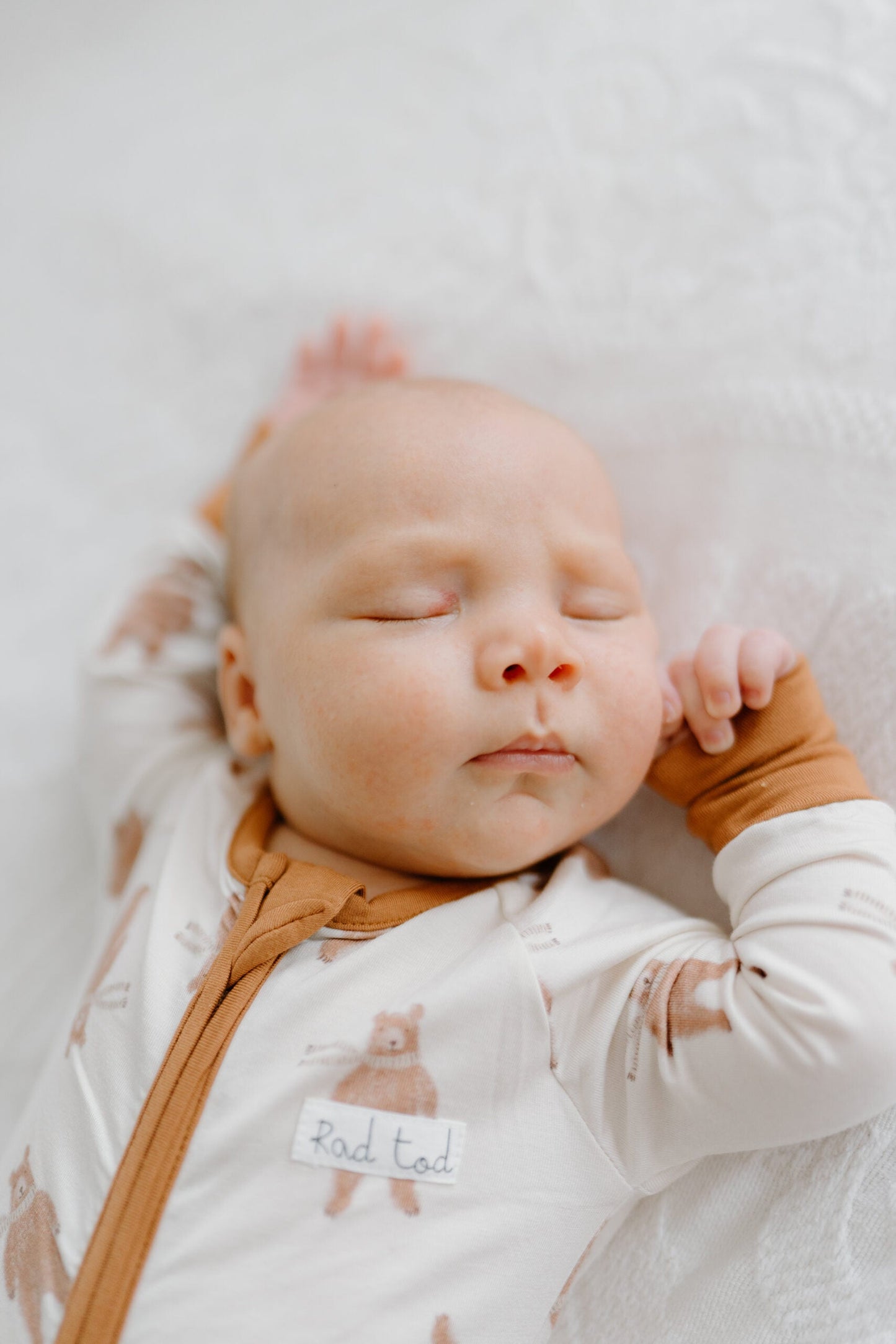 BAMBOO - COZY BEARS ONESIE