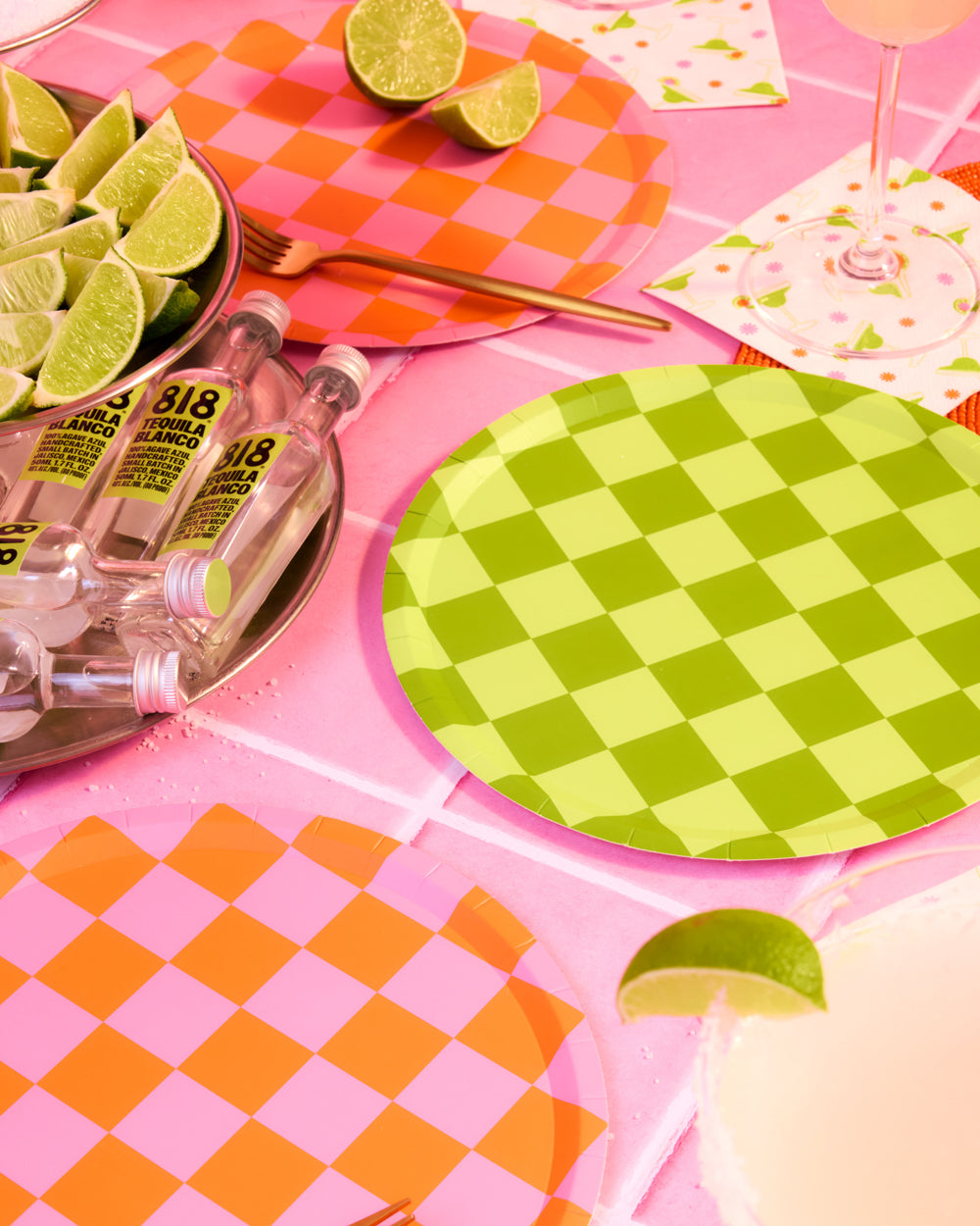 Fiesta Plates - 24 paper plates