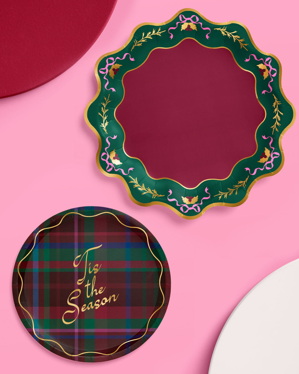Tis the Season Plate Set - 32 paper plates, 2 sizes