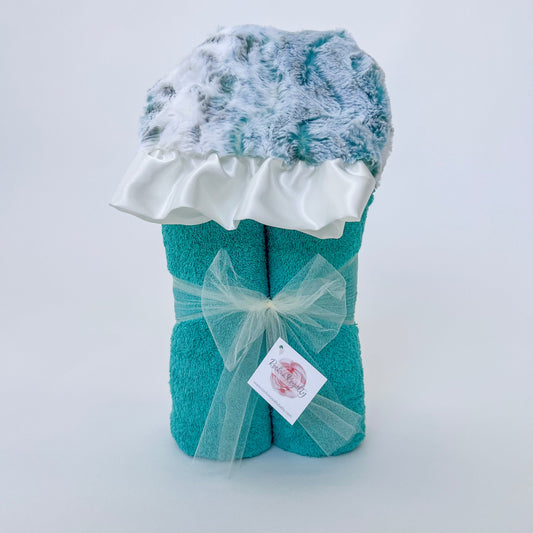 Hooded Bath Towel- Shoreline Dreams