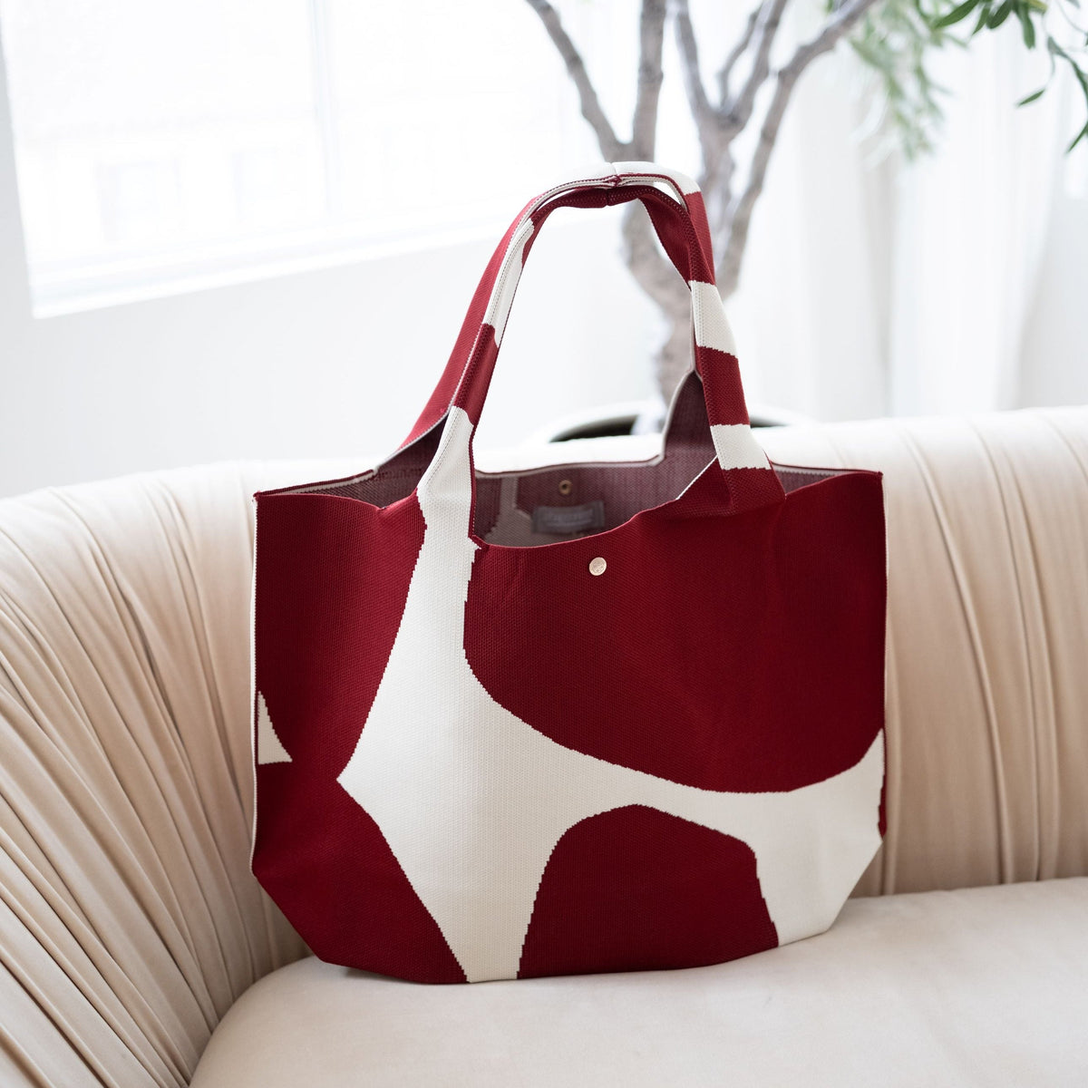 MOOdy Red Blend Signature Tote