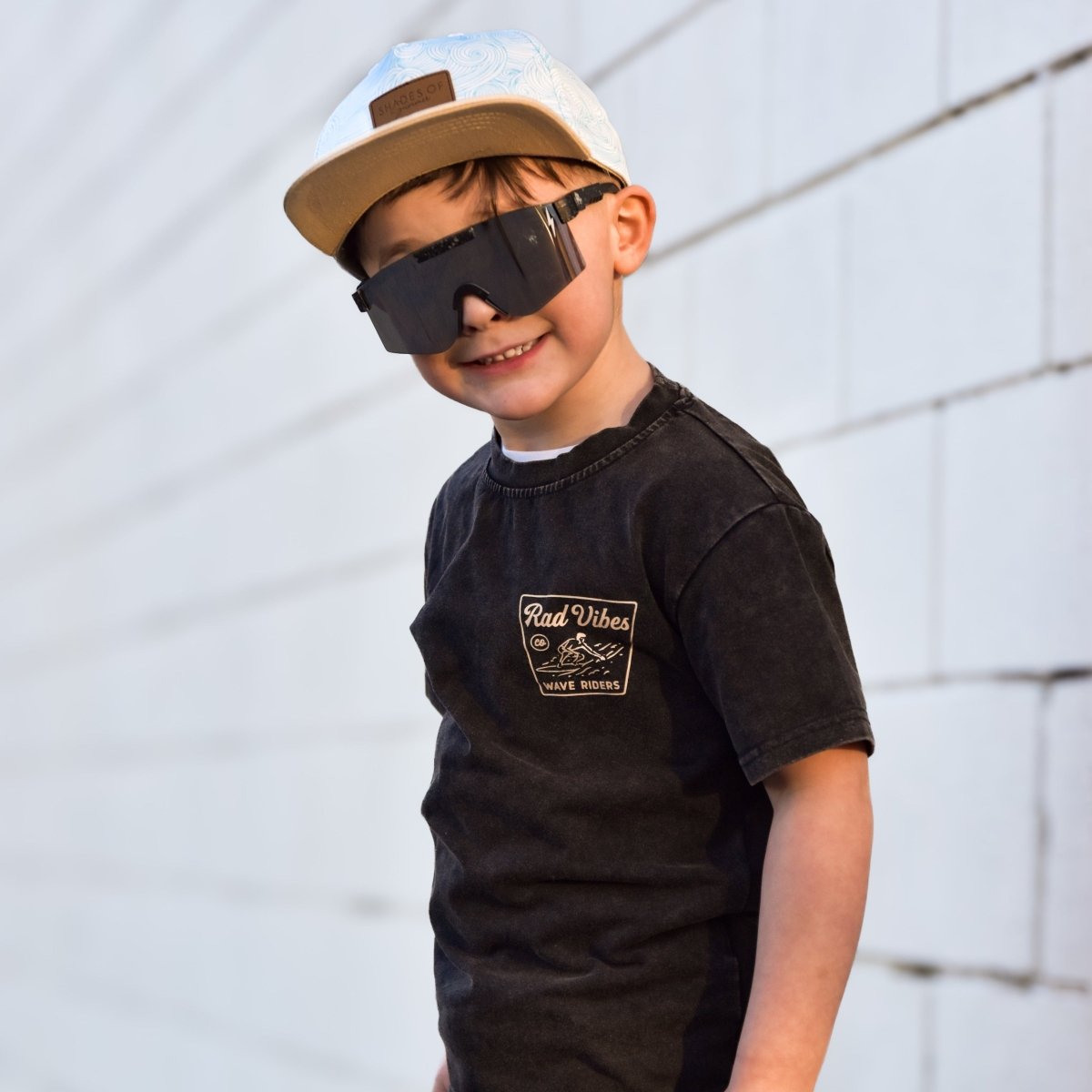 THE MAVERICKS TEE - FADED BLACK