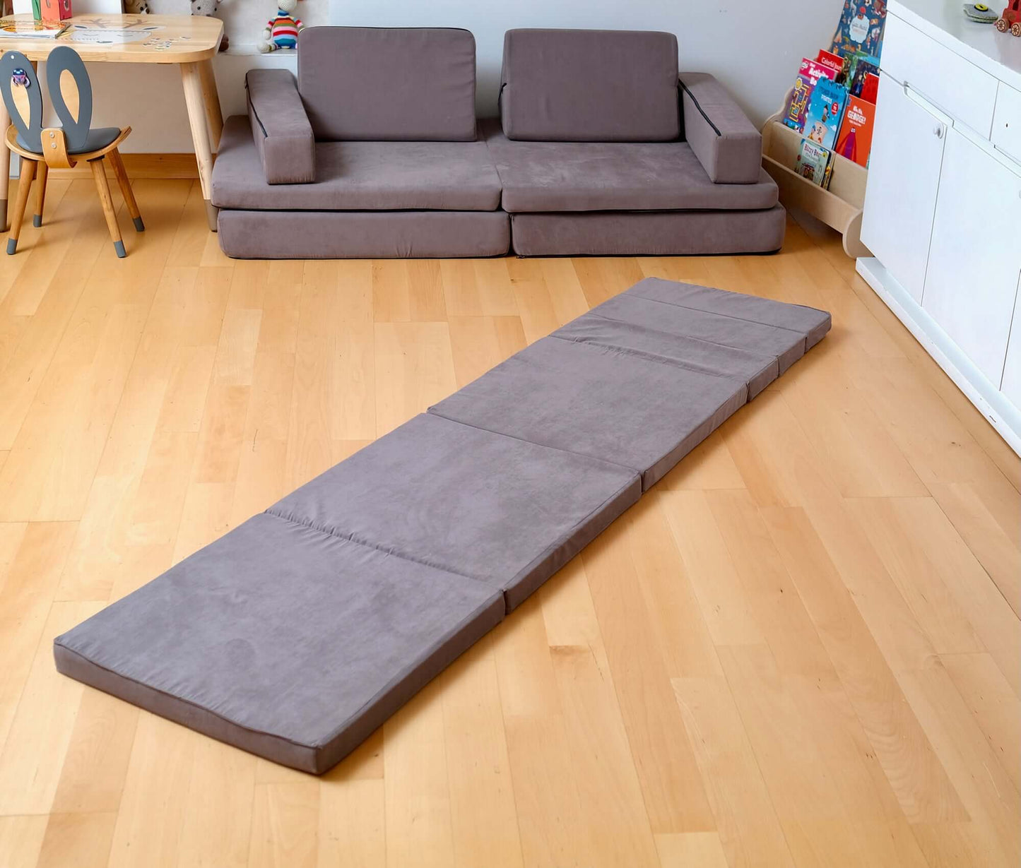 Transformable Kids Play Mat and Couch for Playtime and Relaxation